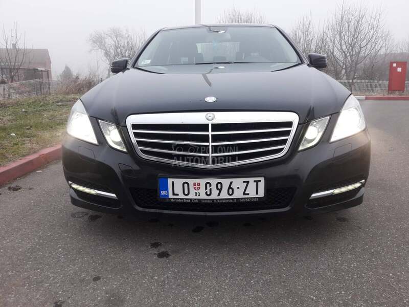 Mercedes Benz E 300 E300h