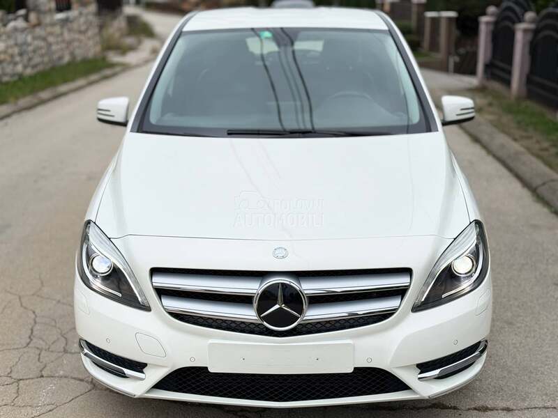 Mercedes Benz B 200 Švajcarska