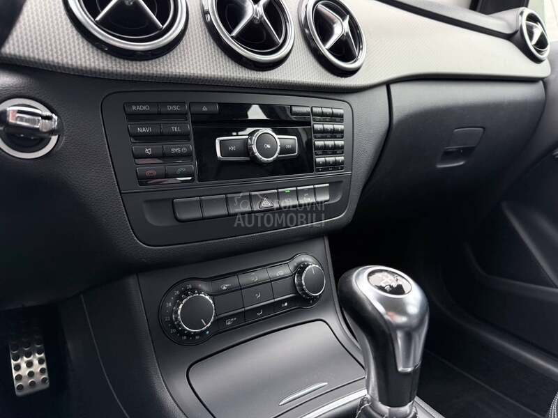 Mercedes Benz B 200 Švajcarska