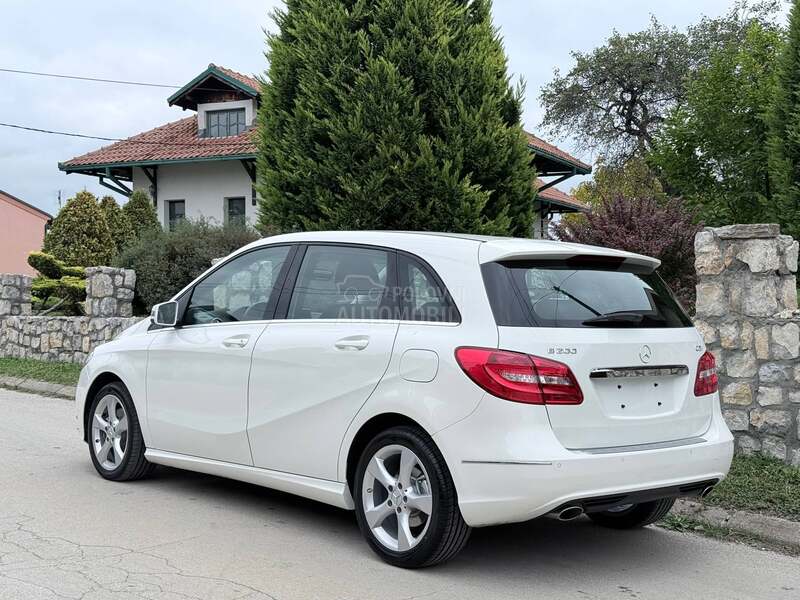 Mercedes Benz B 200 Švajcarska
