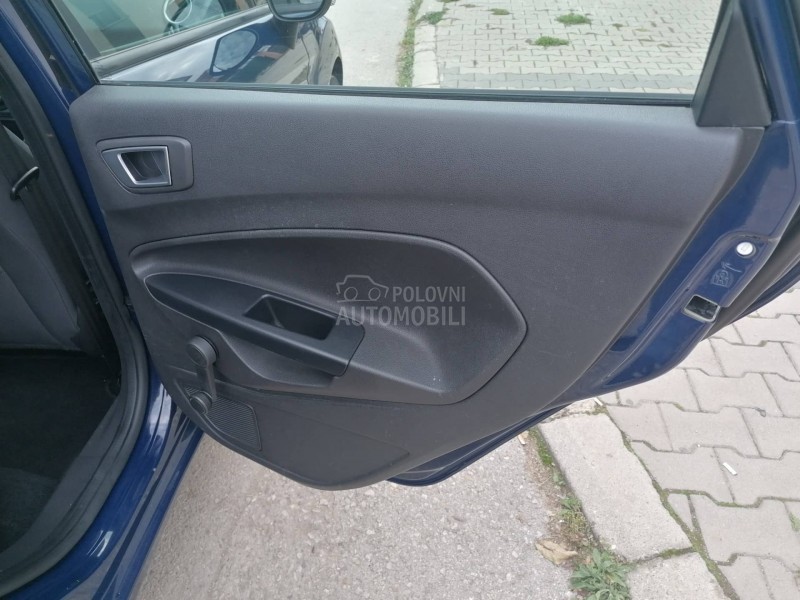 Ford Fiesta 1.6tdci TREND CH
