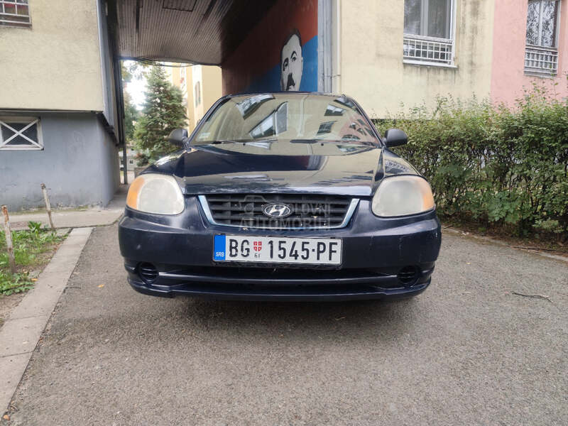 Hyundai Accent 