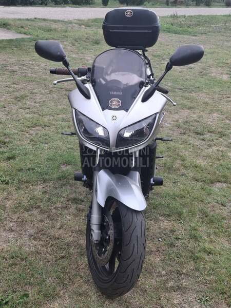 Yamaha fzs 1000 fazer