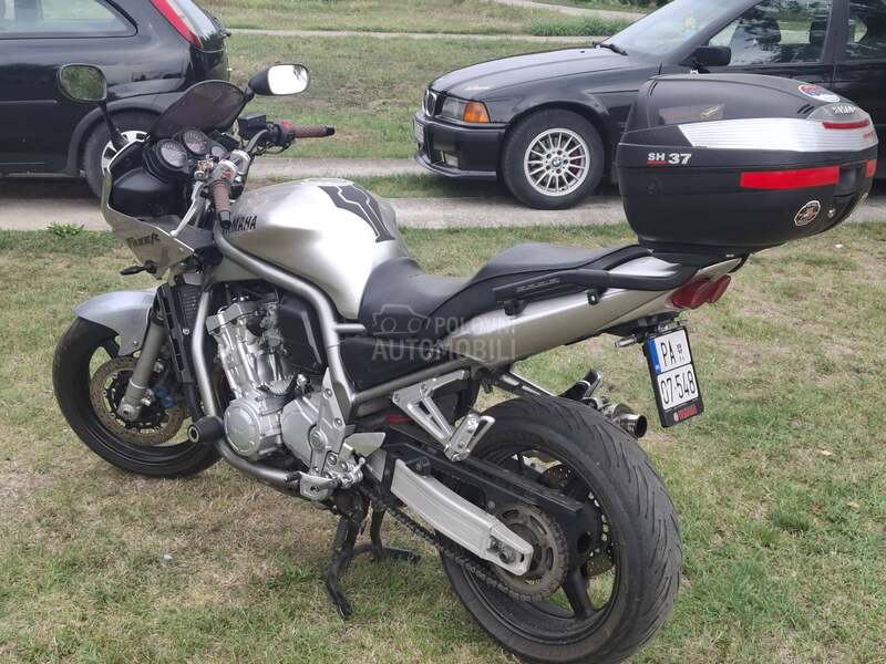 Yamaha fzs 1000 fazer