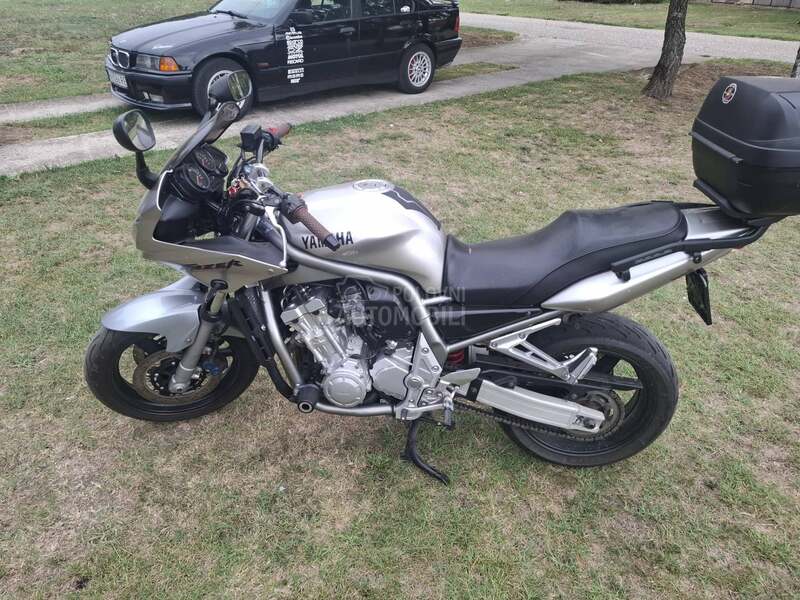 Yamaha fzs 1000 fazer