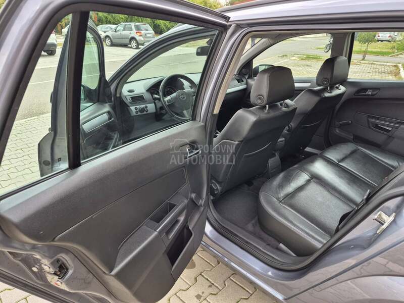 Opel Astra H FUUL COSMO /CH/