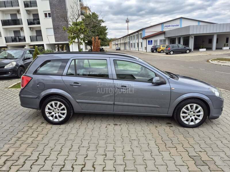 Opel Astra H FUUL COSMO /CH/