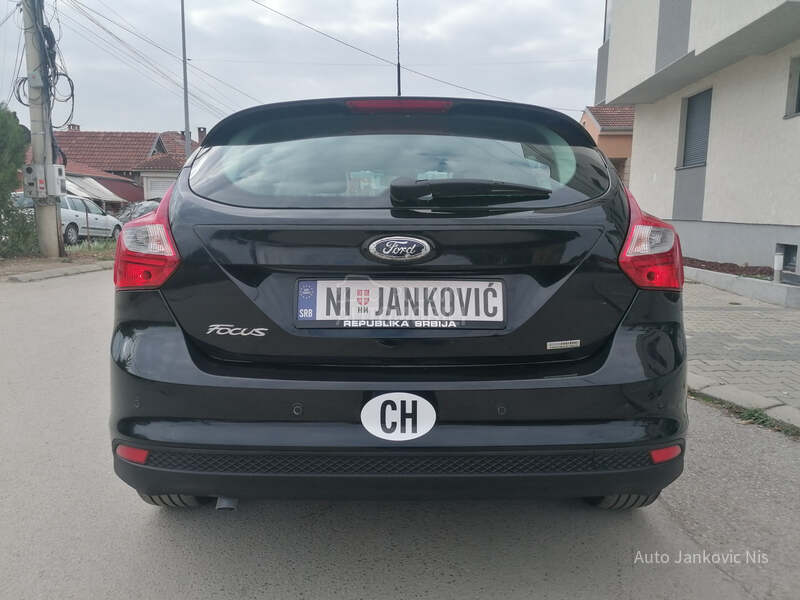 Ford Focus 1.0i TREND LINE CH