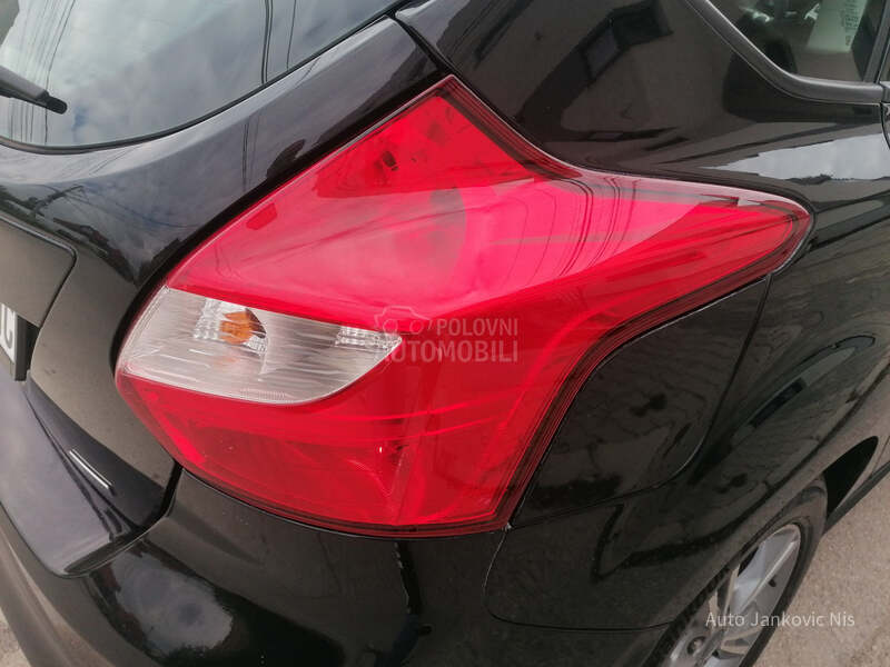 Ford Focus 1.0i TREND LINE CH