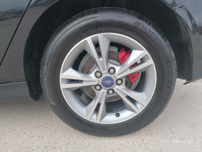 Ford Focus 1.0i TREND LINE CH