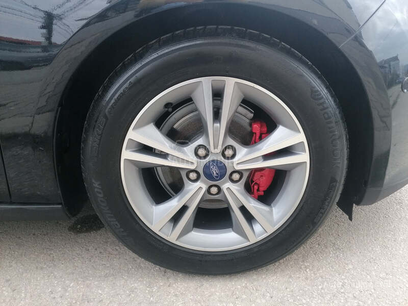 Ford Focus 1.0i TREND LINE CH