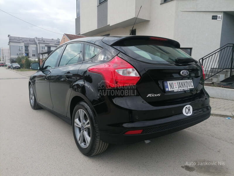 Ford Focus 1.0i TREND LINE CH