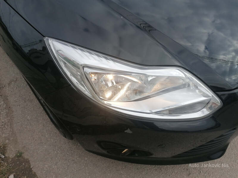 Ford Focus 1.0i TREND LINE CH