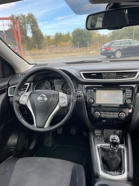 Nissan Qashqai 1.5 dci TEKNA Nissan Qashqai 1.5 dci TEKNA