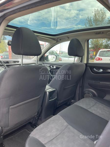 Nissan Qashqai 1.5 dci TEKNA Nissan Qashqai 1.5 dci TEKNA