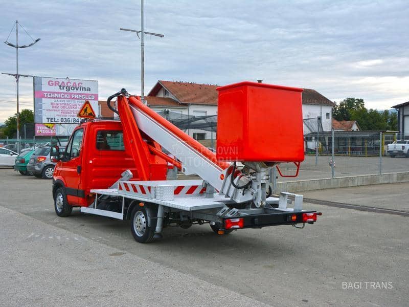 Iveco MULTITEL MT 202
