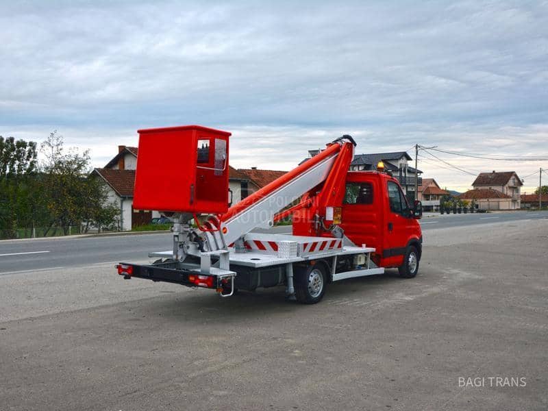 Iveco MULTITEL MT 202