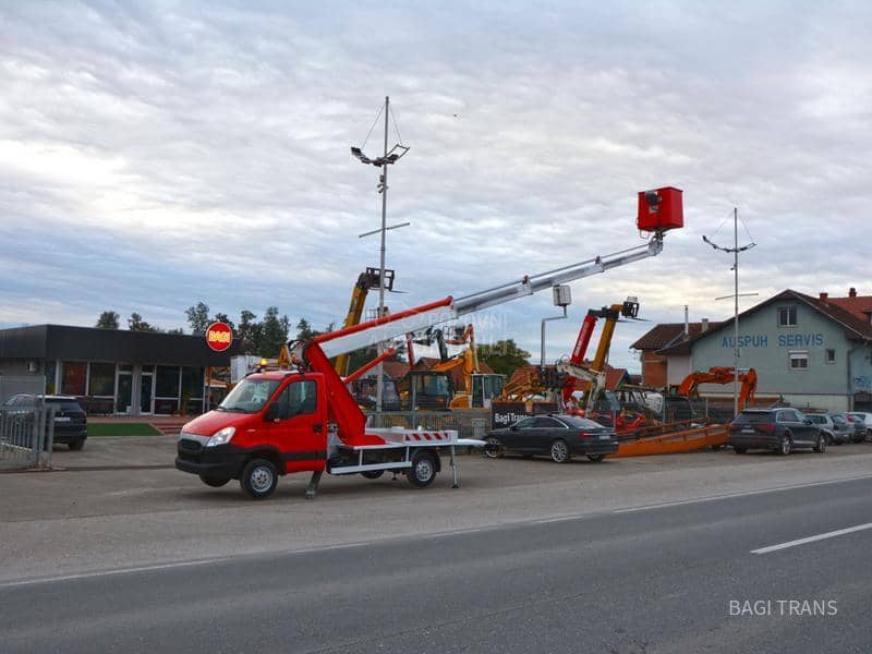 Iveco MULTITEL MT 202