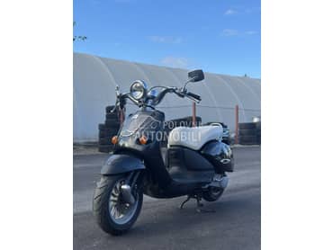 Aprilia Habana Custom gold