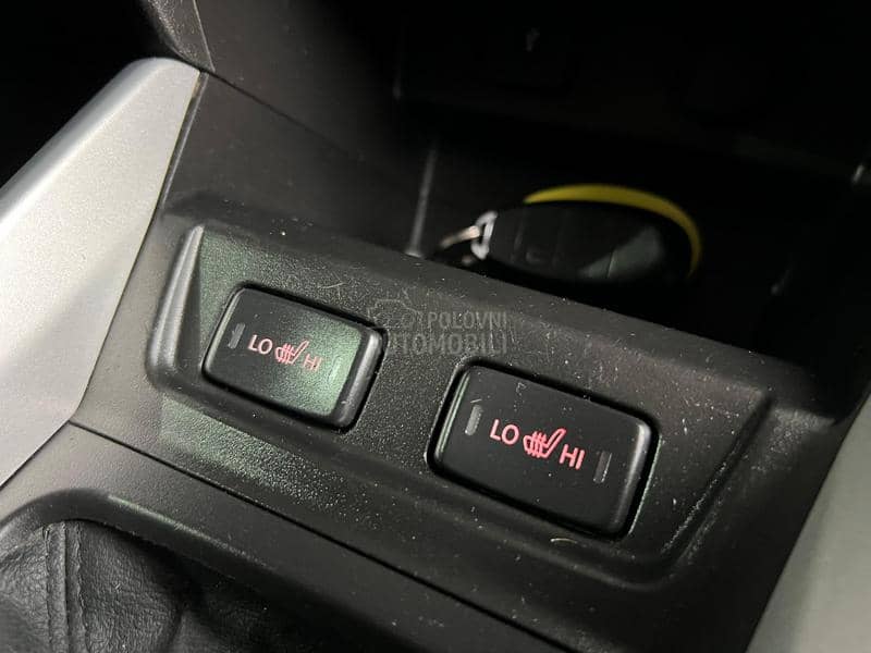 Suzuki Vitara 1,6ddis 4x4 PREMIUM Suzuki Vitara 1,6ddis 4x4 PREMIUM