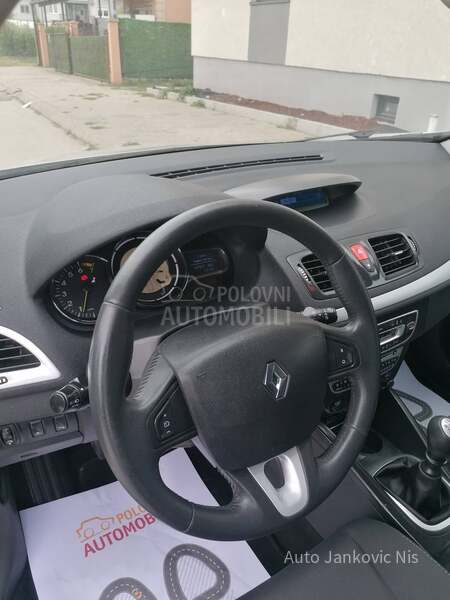 Renault Megane 2.0i SPORT LINE CH