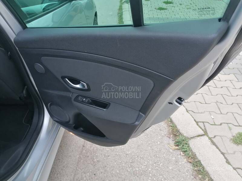 Renault Megane 2.0i SPORT LINE CH
