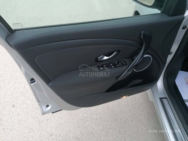 Renault Megane 2.0i SPORT LINE CH