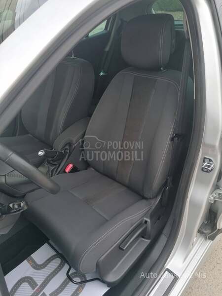 Renault Megane 2.0i SPORT LINE CH