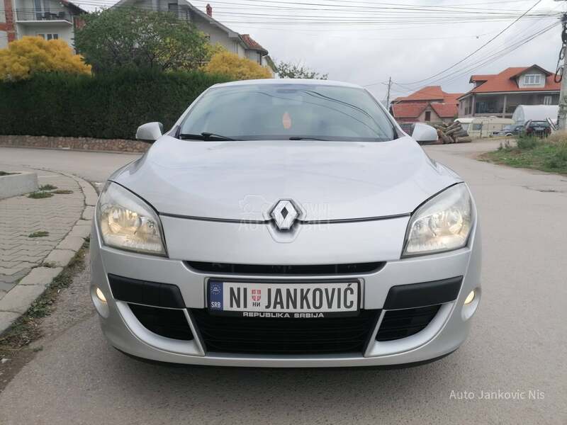 Renault Megane 2.0i SPORT LINE CH