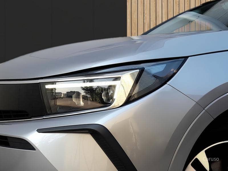 Opel Grandland X 1.5 D AT8 ELEGANCE