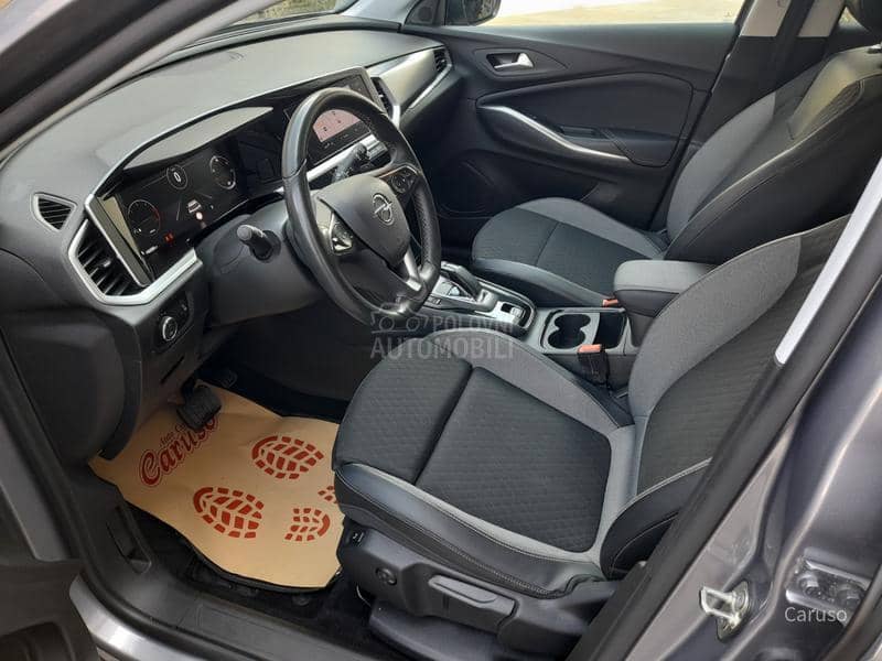 Opel Grandland X 1.5 D AT8 ELEGANCE
