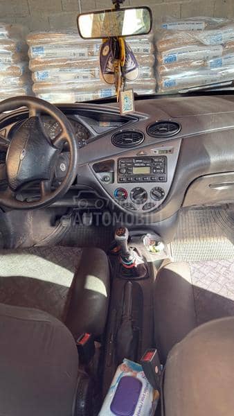 Ford Focus 1.6