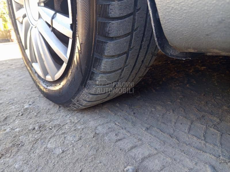 Volkswagen Golf 5 1.9 TDI