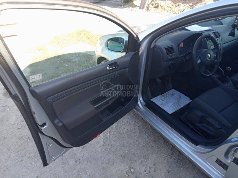 Volkswagen Golf 5 1.9 TDI