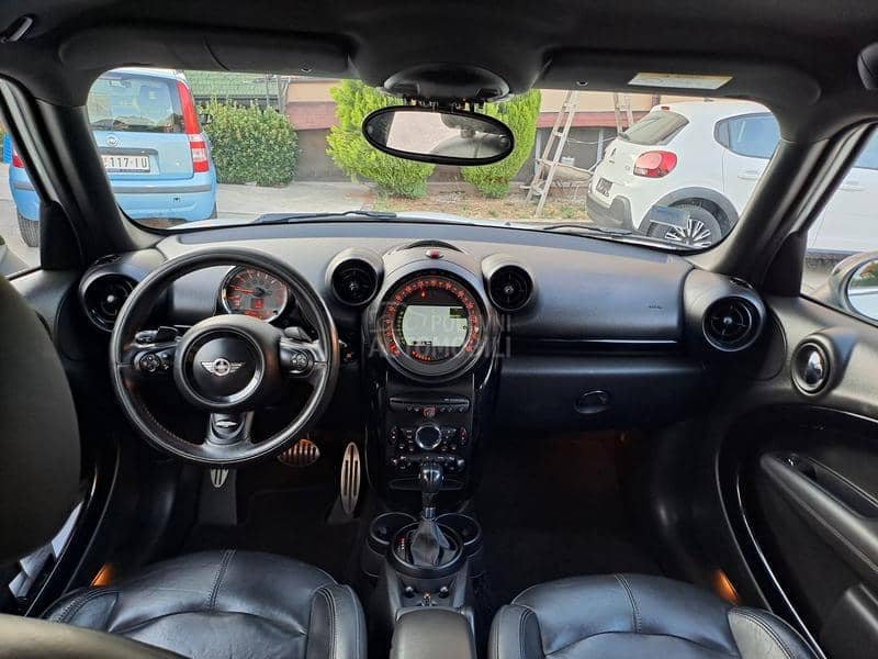 MINI John Cooper Works Countryman 218PS