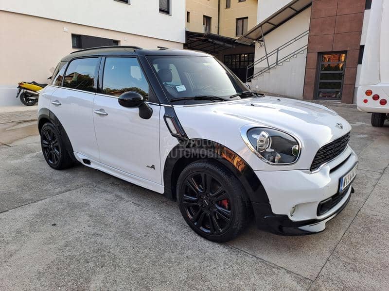 MINI John Cooper Works Countryman 218PS