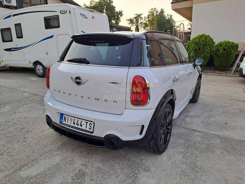 MINI John Cooper Works Countryman 218PS