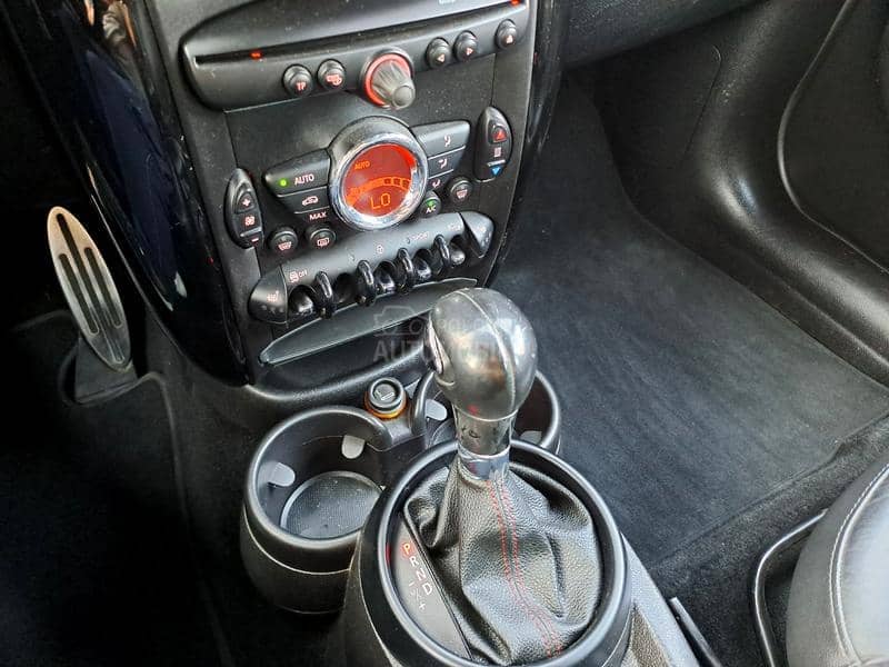 MINI John Cooper Works Countryman 218PS