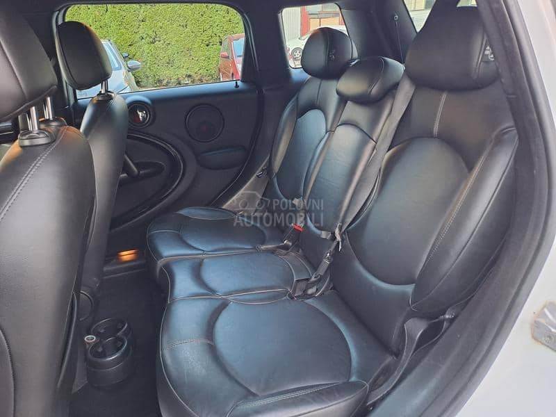 MINI John Cooper Works Countryman 218PS