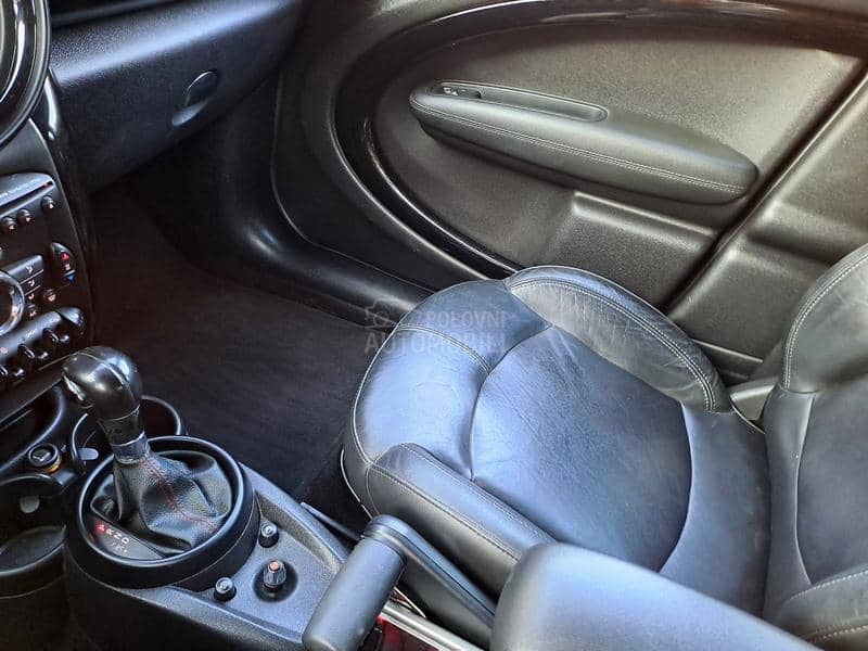 MINI John Cooper Works Countryman 218PS