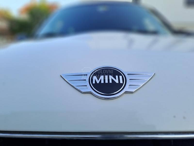 MINI John Cooper Works Countryman 218PS