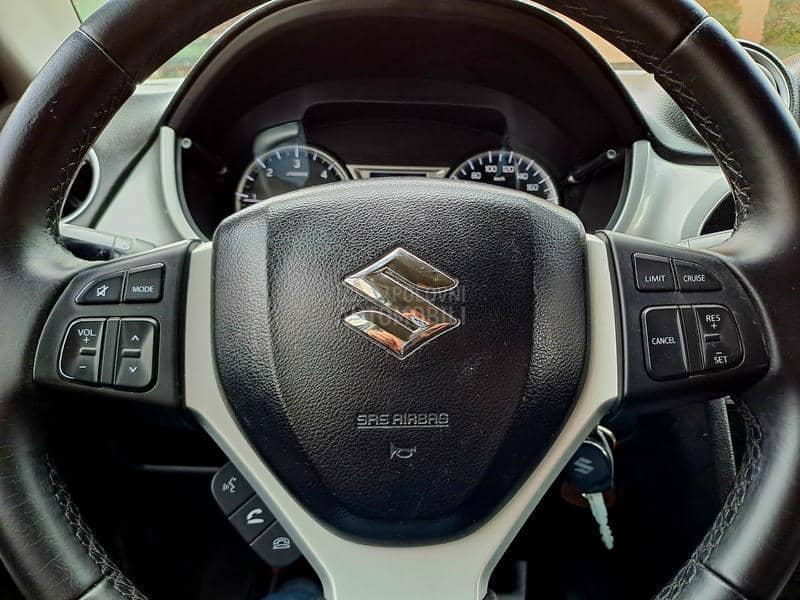 Suzuki Vitara 1.6 DDID diesel