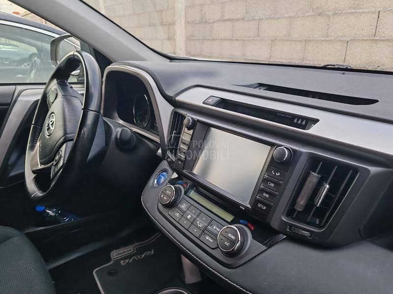 Toyota RAV 4 2.5 2WD HYBRID Toyota RAV 4 2.5 2WD HYBRID