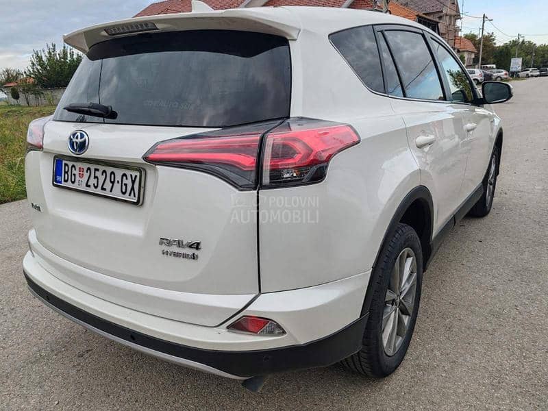 Toyota RAV 4 2.5 2WD HYBRID Toyota RAV 4 2.5 2WD HYBRID