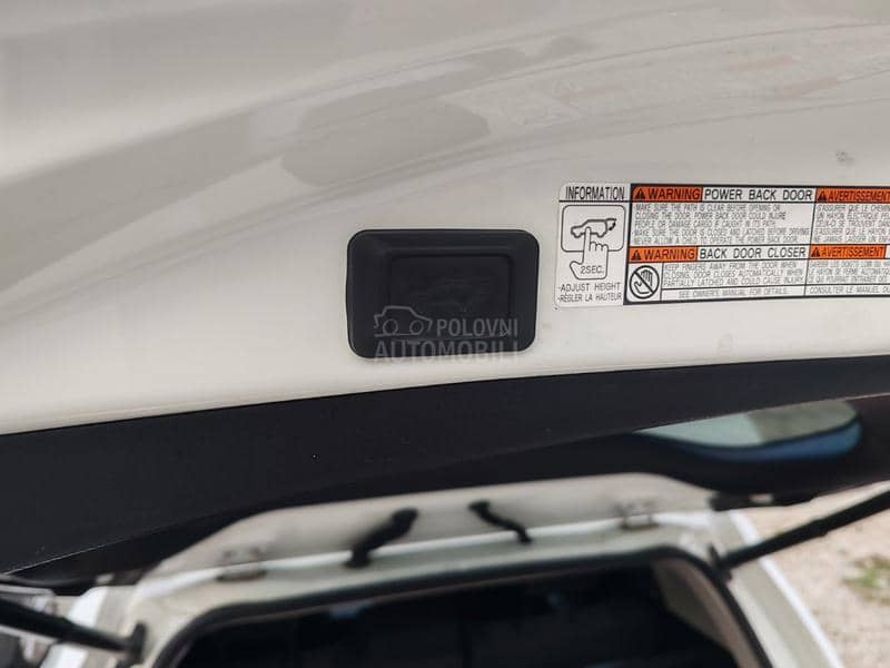 Toyota RAV 4 2.5 2WD HYBRID Toyota RAV 4 2.5 2WD HYBRID