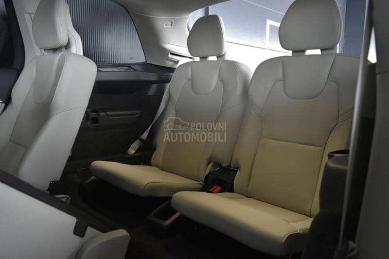 Volvo XC90 B5 AWD ULTIMATE 7S Volvo XC90 B5 AWD ULTIMATE 7S