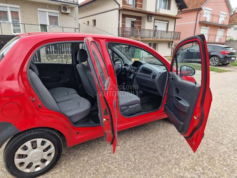 Chevrolet Spark 