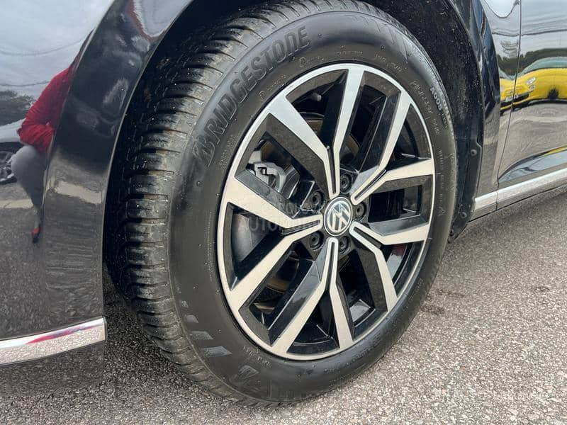 Volkswagen Passat B8 2.0TDI HIGHLINE