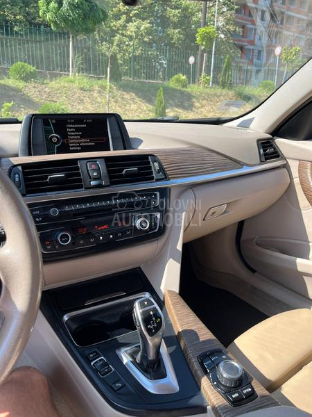 BMW 320 Xdrive Modern Line