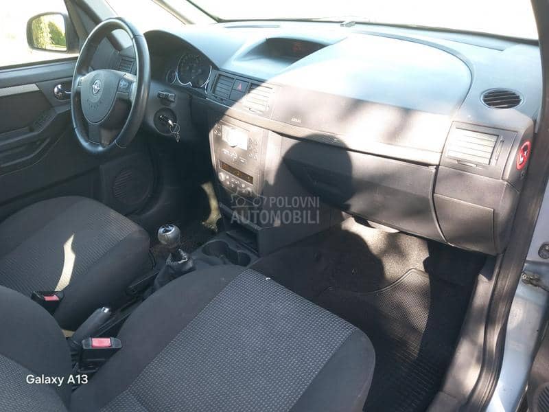 Opel Meriva 1.6 B E N Z